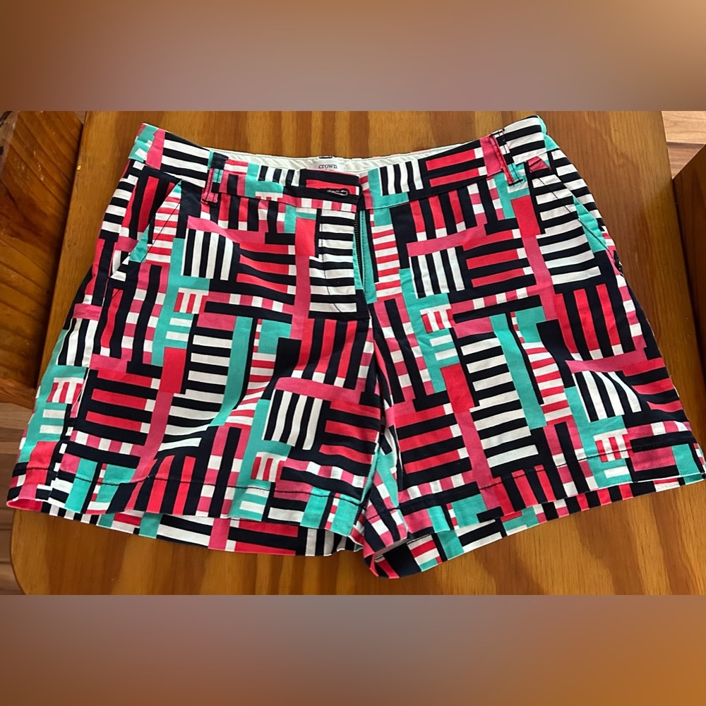 Crown & Ivy shorts. 5 inch inseam. Great used condition!